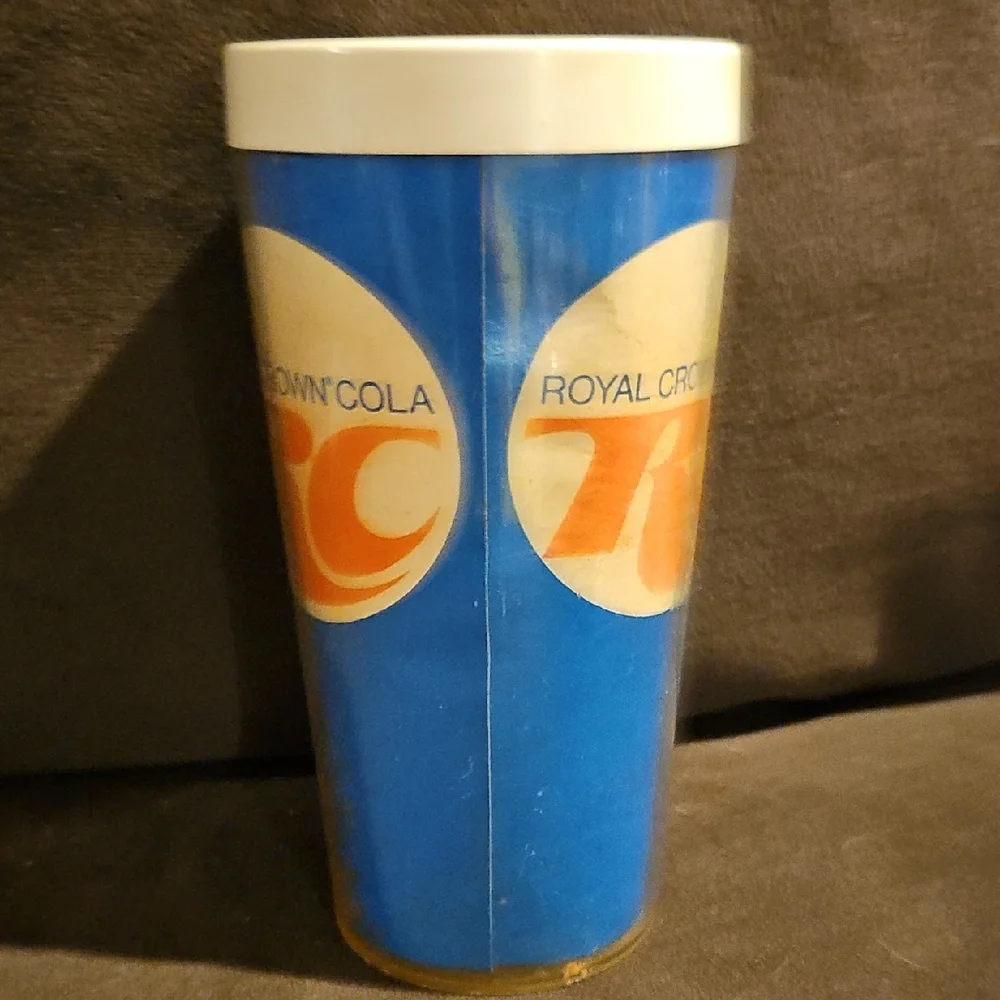 2 VINTAGE RETRO 7 UP Butterfly RC Cola Tumblers 60s Thermo Serv Kitchen RARE Cup